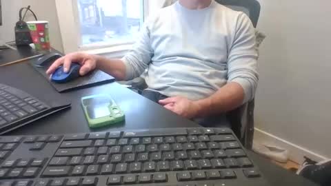 Snapshot of hoverday chatting on December 2, 2025, 5:08 pm hoverday online show from December 2, 2025, 5:08 pm