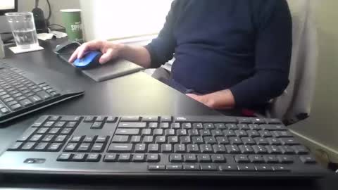 Snapshot of hoverday chatting on February 6, 2026, 2:09 pm hoverday online show from February 6, 2026, 2:09 pm