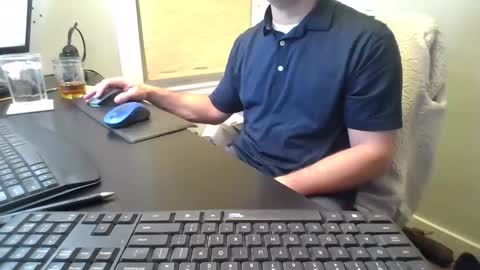 Snapshot of hoverday chatting on March 13, 2026, 2:07 am hoverday online show from March 13, 2026, 2:07 am