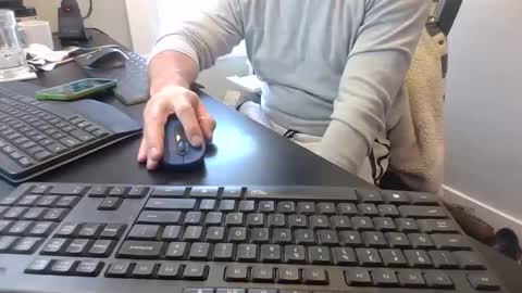 Snapshot of hoverday chatting on March 13, 2026, 2:56 pm hoverday online show from March 13, 2026, 2:56 pm