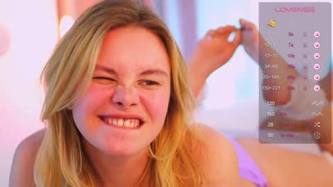 Snapshot of howimeturmum chatting on February 20, 2025, 9:11 am ash. see u on sunday online show from February 20, 2025, 9:11 am