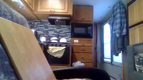 Snapshot of hoytme chatting on November 7, 2025, 3:23 pm hoytme online show from November 7, 2025, 3:23 pm