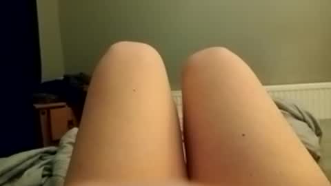 hrnybbwgurrll1993 online show from February 7, 2026, 5:49 pm