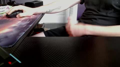 hrnysoldier92 online show from April 26, 2026, 2:59 pm