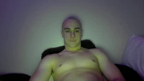 Snapshot of hshg123 chatting on December 1, 2025, 4:39 am hshg123 online show from December 1, 2025, 4:39 am