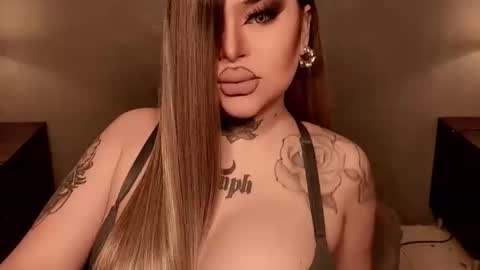 Snapshot of hubadera chatting on November 10, 2025, 12:42 am hubadera online show from November 10, 2025, 12:42 am