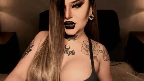 Snapshot of hubadera chatting on November 25, 2025, 10:54 pm hubadera online show from November 25, 2025, 10:54 pm