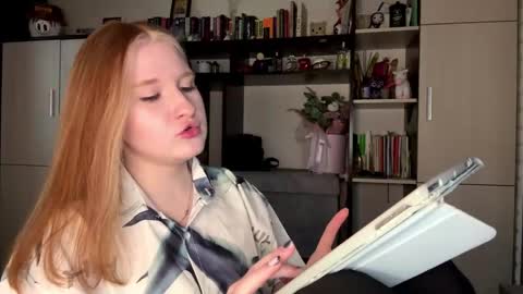 Hia online show from April 16, 2026, 11:44 am