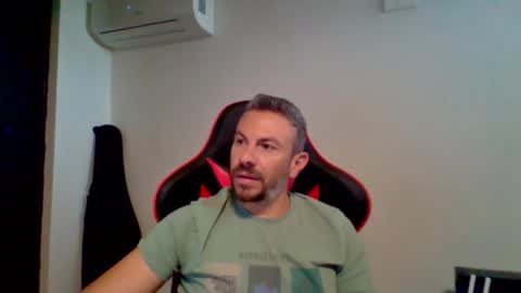 huge__cumshot online show from September 11, 2025, 9:20 am