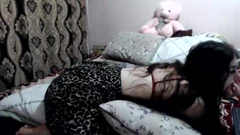 Snapshot of hugeassdevil chatting on May 27, 2026, 11:40 am hugeassdevil online show from May 27, 2026, 11:40 am