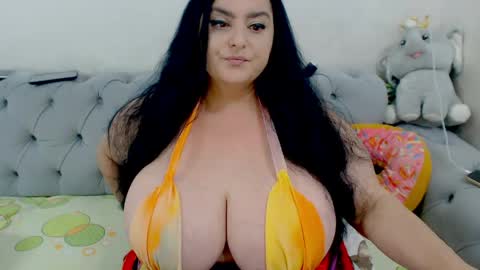 Erica online show from May 17, 2026, 9:11 pm