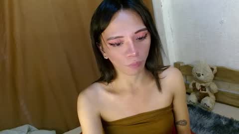 Snapshot of hugecock_caraxx chatting on January 14, 2025, 9:30 pm Cara online show from January 14, 2025, 9:30 pm