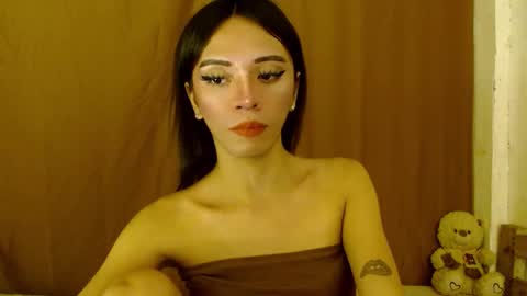 Snapshot of hugecock_caraxx chatting on January 16, 2025, 9:51 pm Cara online show from January 16, 2025, 9:51 pm