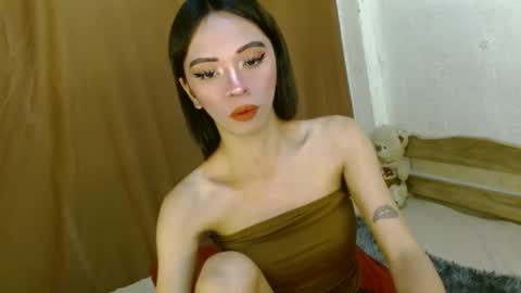 Snapshot of hugecock_caraxx chatting on January 28, 2025, 10:45 pm Cara online show from January 28, 2025, 10:45 pm