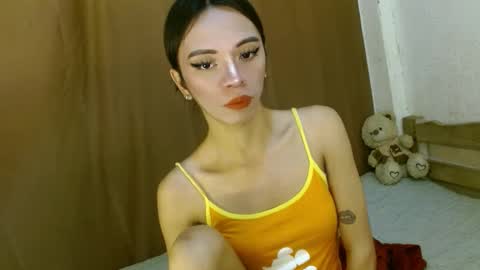 Snapshot of hugecock_caraxx chatting on February 4, 2025, 10:02 pm Cara online show from February 4, 2025, 10:02 pm