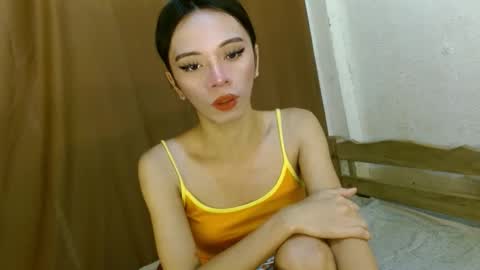 Snapshot of hugecock_caraxx chatting on February 13, 2025, 2:01 am Cara online show from February 13, 2025, 2:01 am