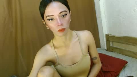 Snapshot of hugecock_caraxx chatting on February 20, 2025, 7:41 pm Cara online show from February 20, 2025, 7:41 pm