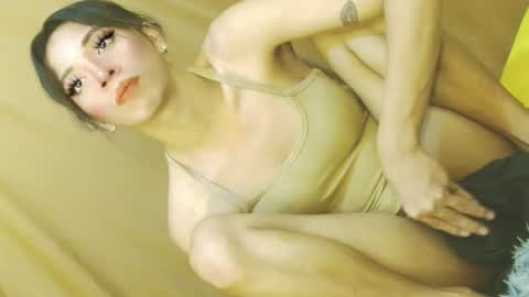 Snapshot of hugecock_caraxx chatting on March 7, 2025, 12:15 am Cara online show from March 7, 2025, 12:15 am