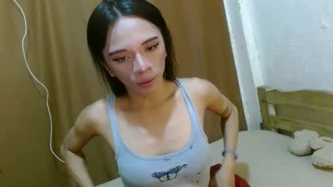 Snapshot of hugecock_caraxx chatting on September 19, 2025, 10:27 am Cara online show from September 19, 2025, 10:27 am