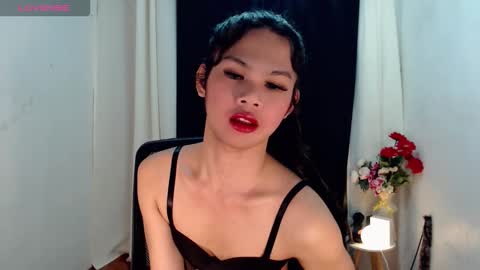 Snapshot of hugecockkeighlah chatting on December 4, 2025, 8:12 am hugecockkeighlah online show from December 4, 2025, 8:12 am