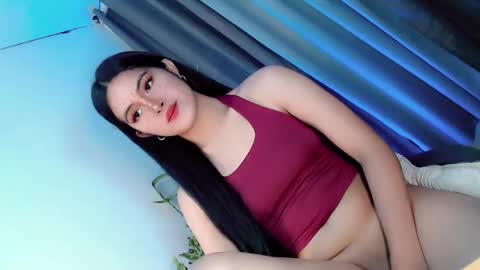 Snapshot of hugecockyanny chatting on March 13, 2026, 11:44 pm Yhanie online show from March 13, 2026, 11:44 pm