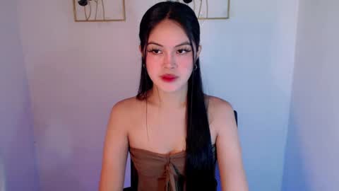 Yhanie online show from July 27, 2026, 3:35 am