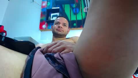 hugo19cm online show from July 25, 2026, 8:39 pm