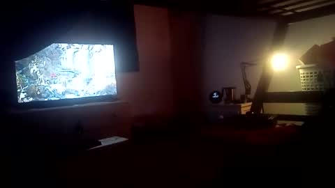 HugoBergeron82 online show from December 23, 2025, 1:36 am