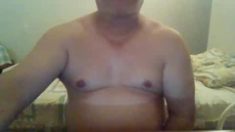 Hugo online show from March 28, 2026, 7:35 pm