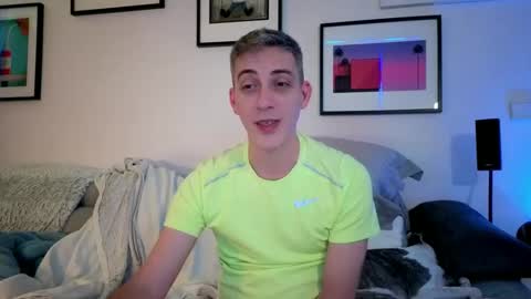 Snapshot of hugolandcam chatting on February 17, 2025, 9:08 pm Hugo online show from February 17, 2025, 9:08 pm