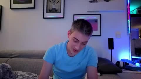 Snapshot of hugolandcam chatting on March 9, 2025, 8:31 pm Hugo online show from March 9, 2025, 8:31 pm