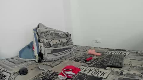 Hugo online show from February 11, 2025, 7:59 pm