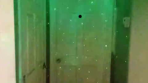 huidos2006 online show from March 6, 2026, 7:05 am