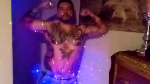 huidos2006 online show from March 25, 2026, 8:31 am