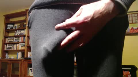 Snapshot of hung_hot_fit10 chatting on September 10, 2025, 4:34 am Big uncut cock dripping online show from September 10, 2025, 4:34 am