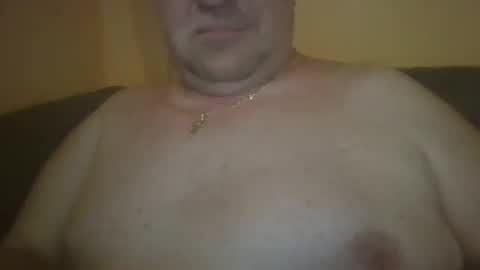 Snapshot of hungarianfatcockdady chatting on May 24, 2026, 7:41 pm vastagfasz magyar apuci online show from May 24, 2026, 7:41 pm