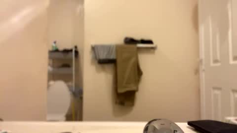 hungbwc99999 online show from February 25, 2026, 2:54 am