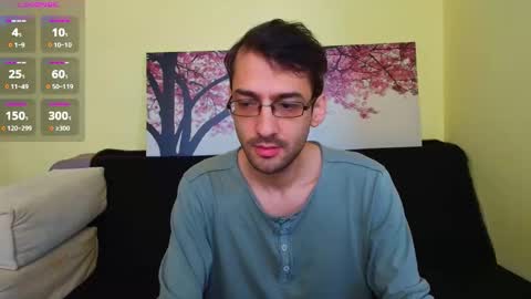 Snapshot of hungeddy chatting on November 21, 2025, 8:57 am Eddy online show from November 21, 2025, 8:57 am