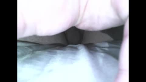 Snapshot of hunggngirthy chatting on October 19, 2025, 9:32 am HungNGirthy online show from October 19, 2025, 9:32 am