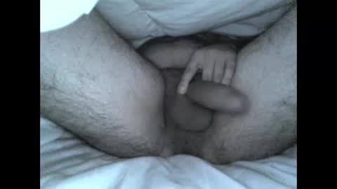 Snapshot of hunggngirthy chatting on October 20, 2025, 1:39 am HungNGirthy online show from October 20, 2025, 1:39 am