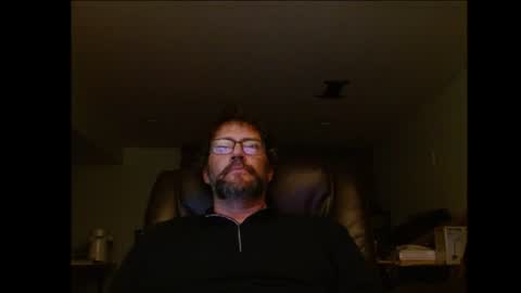 Snapshot of hunglonelyguy chatting on June 30, 2026, 3:18 am LonelyGuy online show from June 30, 2026, 3:18 am