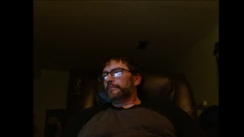 Snapshot of hunglonelyguy chatting on July 16, 2026, 3:01 am LonelyGuy online show from July 16, 2026, 3:01 am