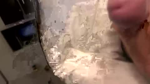 hungminer69 online show from April 30, 2026, 11:09 pm