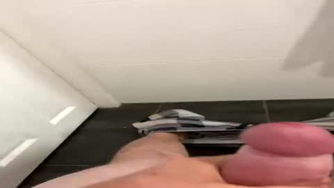 hungminer69 online show from July 8, 2026, 11:53 pm