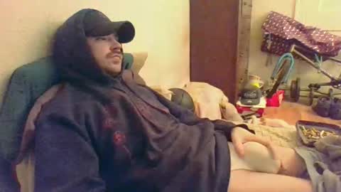 Snapshot of hungsubbb chatting on December 17, 2025, 3:12 am Boi online show from December 17, 2025, 3:12 am