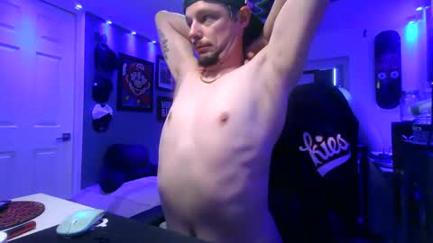 Snapshot of hungtxcock92 chatting on September 17, 2025, 1:35 pm hungtxcock92 online show from September 17, 2025, 1:35 pm