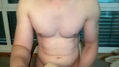 Snapshot of hungwank95 chatting on June 8, 2026, 7:03 pm hungwank95 online show from June 8, 2026, 7:03 pm
