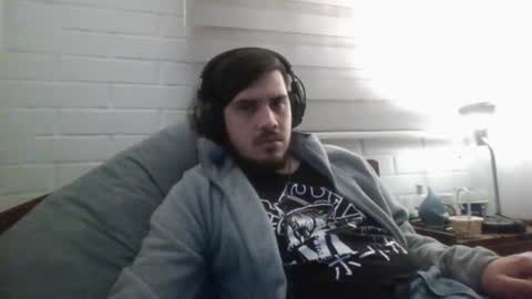 Snapshot of hungweeb chatting on June 11, 2026, 4:32 am Rod online show from June 11, 2026, 4:32 am