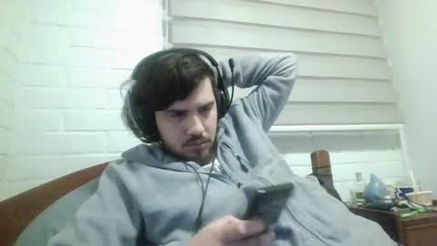 Snapshot of hungweeb chatting on June 16, 2026, 2:36 am Rod online show from June 16, 2026, 2:36 am