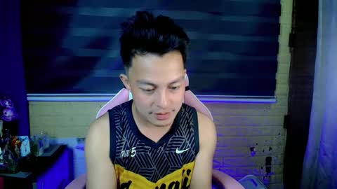 Snapshot of hunk_danny chatting on July 5, 2026, 9:33 pm hunk_danny online show from July 5, 2026, 9:33 pm